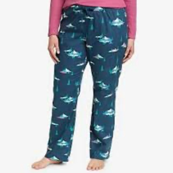 NWT Eddie Bauer Women’s Flannel Pajama Bottoms, Blue with Evergreen Trees, XL - Picture 2 of 14